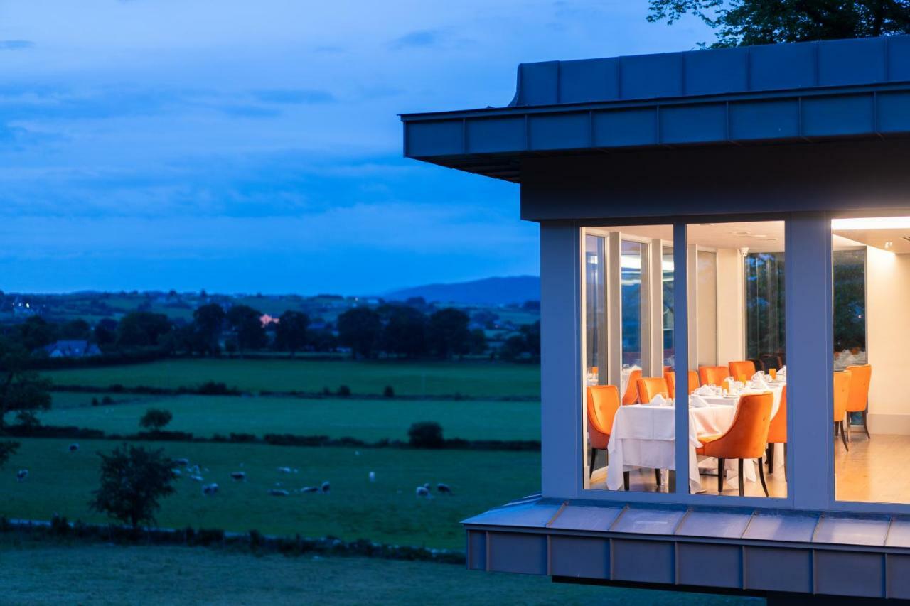 Killeavy Castle Estate Hotel Meigh Bagian luar foto